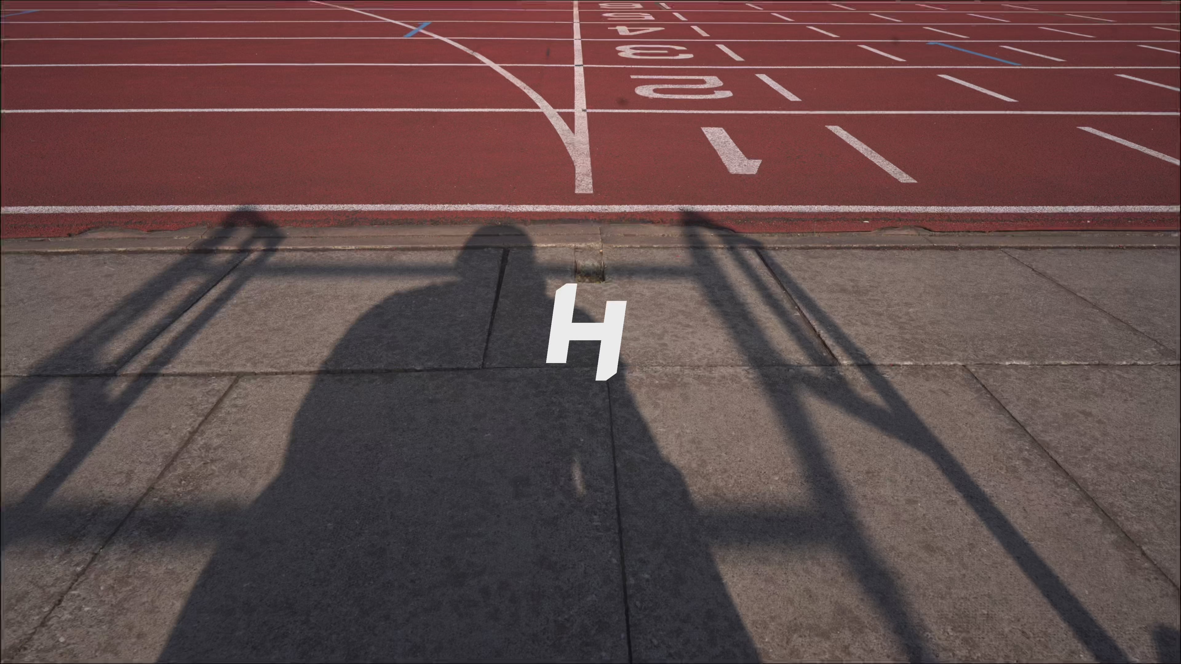 Hybrid Hub video with athlete training and excercising