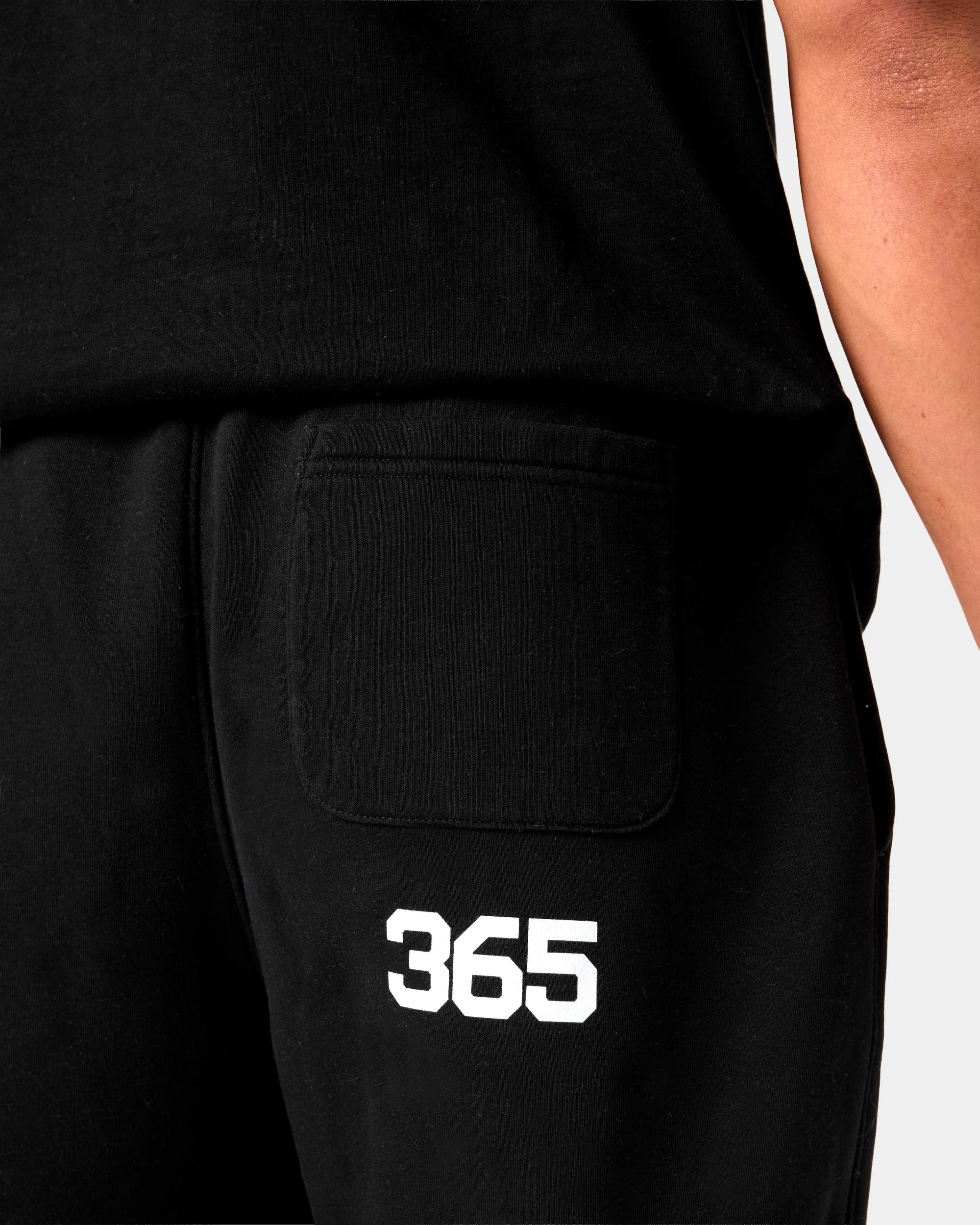 365 JOGGERS